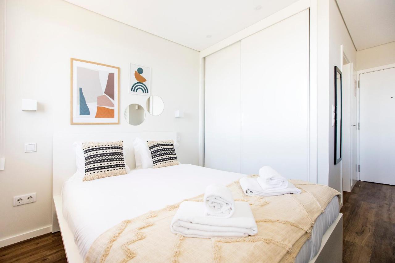 Elegant Studio W/ Ac & Balcony By Lovelystay Porto Kültér fotó